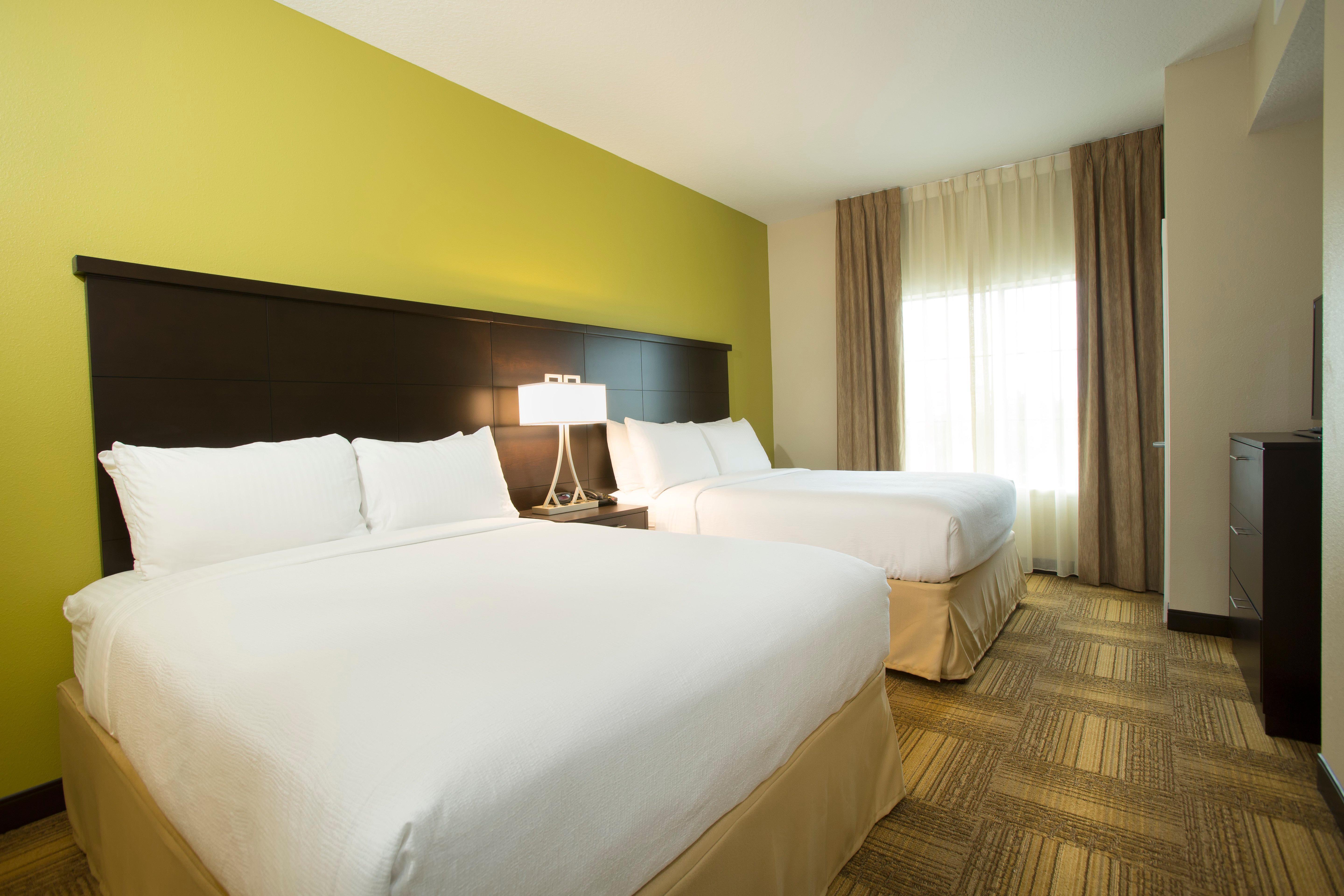Williamsburg Staybridge Suites Orlando At Seaworld By Ihg - Free Parking & Shuttle To Seaworld Parks מראה חיצוני תמונה